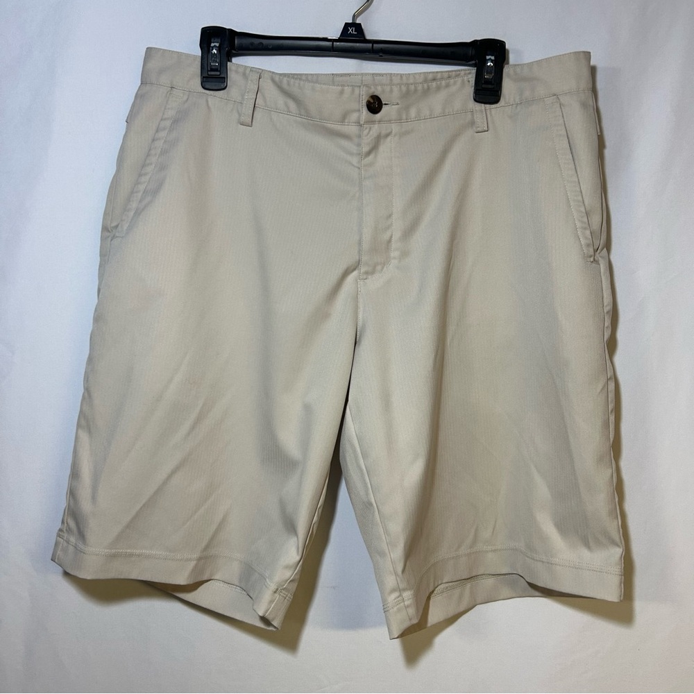 Adidas Men's Tan Shorts Clima Cool 3 stripes Golf Casual lightweight size 36